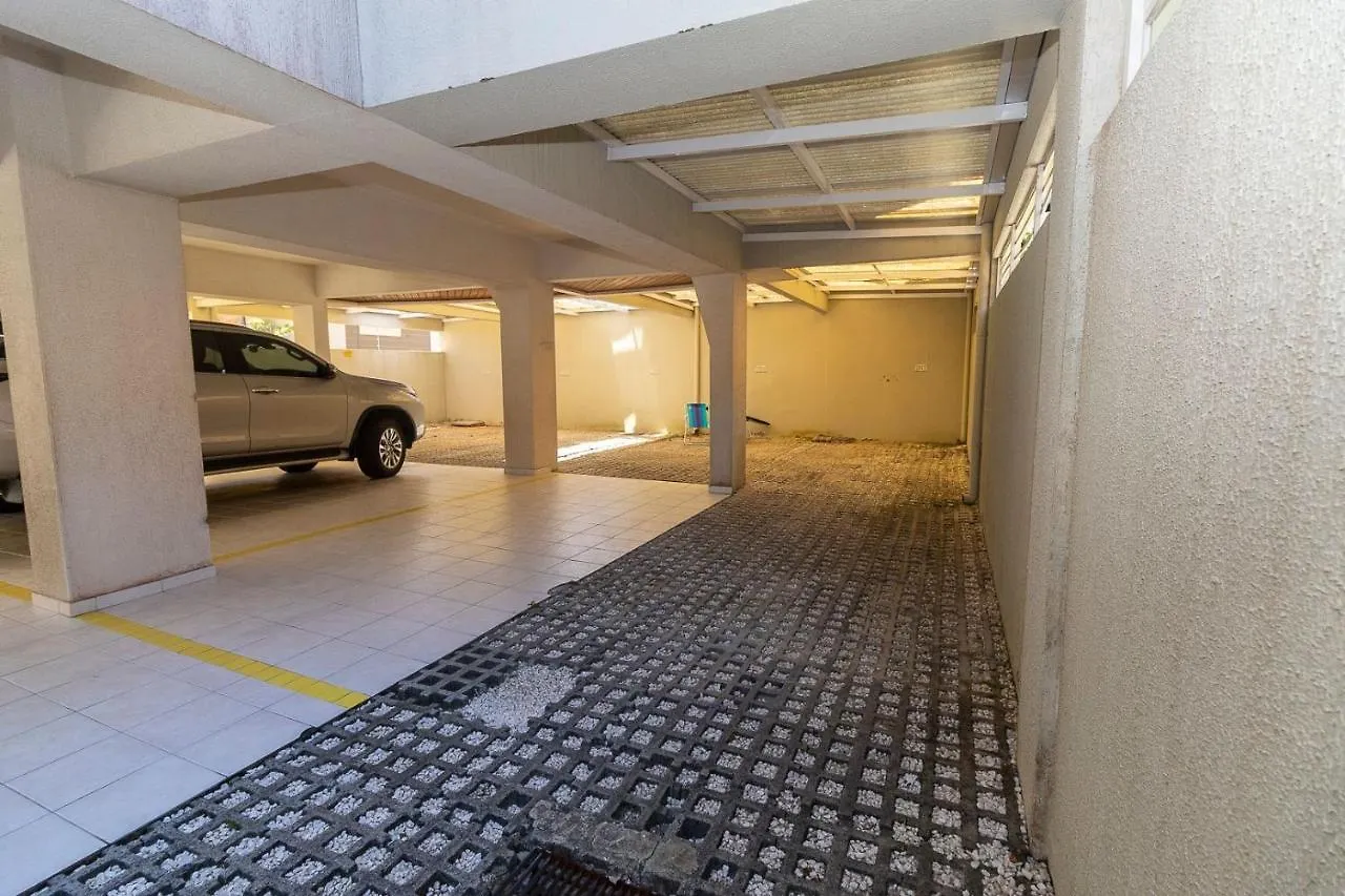 Maristela 201 - Apartamento Na Praia De Bombas Com Vista Para O Mar - A Poucos Passos Da Praia - Bombinhas Apartment