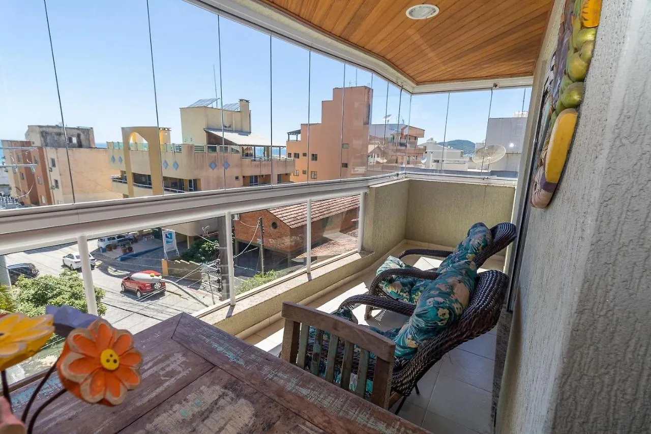 Maristela 201 - Apartamento Na Praia De Bombas Com Vista Para O Mar - A Poucos Passos Da Praia - Bombinhas